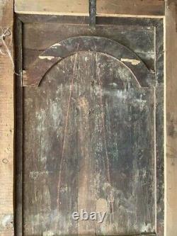 1 paire de portes d armoire époque Louis 14 en chêne. Très bon état