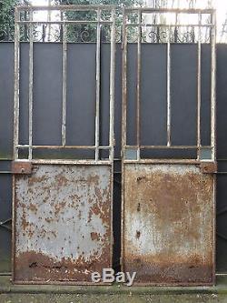 202 X 73 cm -Paire d'anciennes portes d'atelier ou de serre de jardin, en métal