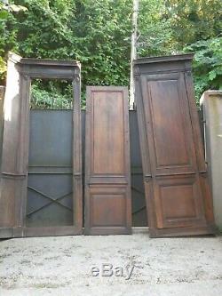 2 anciennes portes de placard XIXème sur chassis boiserie, en chêne 260 cm