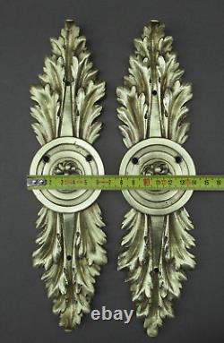 2 décors anciens en bronze à feuilles d'acanthes et rosaces style Louis XVI