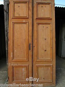 2 portes placard ou communication ancien moulure Sapin décoration 230 x 123 cm