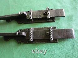 2 targettes ouvragées fer forgé longues 28 & 49,5 cm porte double placard ancien