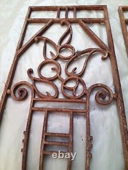 85 x 32 cm Paire d'anciennes grilles de porte, en fonte, art déco