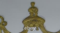 Accroche Torchons Ou Serviettes En Bronze De Style Louis XVI Au Dais Drapé