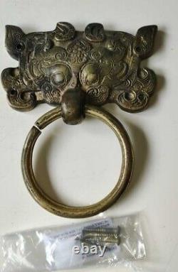 Ancien Heurtoir de porte Chinois/Masque Taotié de la Dynastie Shang. En bronze