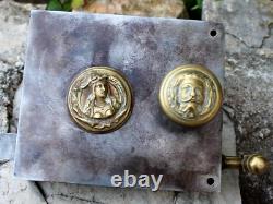 Ancien grosse serrure g. C. En fer et bronze décoré