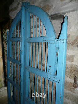 Ancien porte /portail indien / bois + fer / 208 x 122 cm