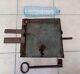 Ancienne Grosse Serrure De Porte Du Xviiième En Fer Forgé Avec Sa Clef