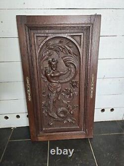 Ancienne Porte En Bois Sculpté En Chêne