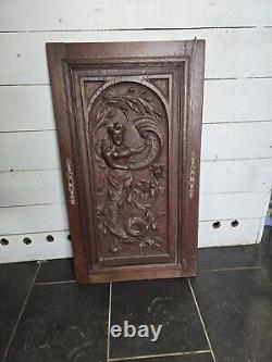 Ancienne Porte En Bois Sculpté En Chêne