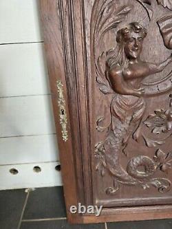 Ancienne Porte En Bois Sculpté En Chêne