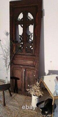 Ancienne porte de confessional