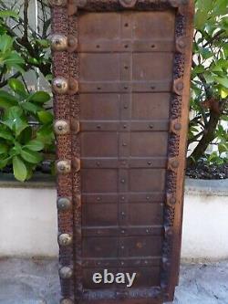 Ancienne porte indienne double battants bois et métal