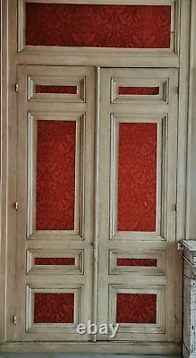 Facade de placard a double portes moulurées en bois patiné XX siècle