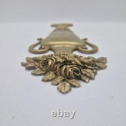 France Paire d'appliques pour meubles en bronze doré L. 25 cm XIX ème