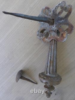 Heurtoir Marteau de porte Pendeloque Clou Fonte ancien Porte d'entrée Ht 21,5 cm