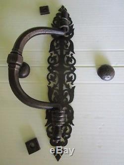 Heurtoir marteau de porte plaque rosace ouvragée gravée fer forgé ancien 36,5 cm