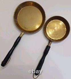 Lot De 2 Poêles En Laiton A Restauré Diam 13 Cm Et 16.5