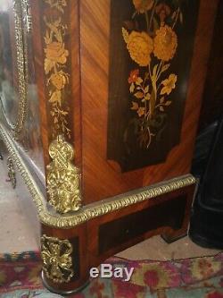 Meuble Boulle, époque Napoléon III, en marqueterie de bois exotiques