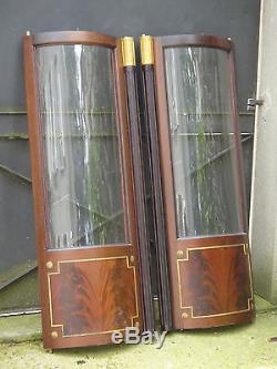 Paire de portes 1960, de vitrine, à verres bombés, 150 X 50 cm