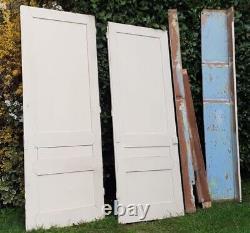 Paire portes placard et cadre bâti ancienne boiserie Cupboard doors and frame