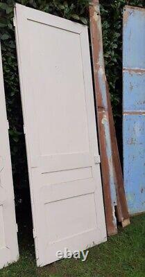 Paire portes placard et cadre bâti ancienne boiserie Cupboard doors and frame