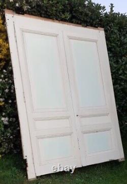 Paire portes placard et cadre bâti ancienne boiserie Cupboard doors and frame