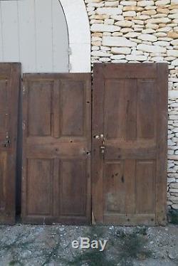 Portes anciennes en Noyer