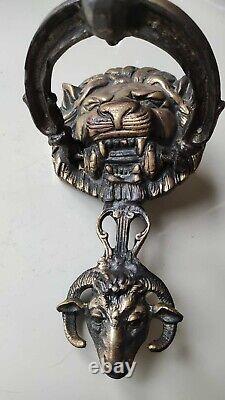 Rare! Ancien Heurtoir de porte Antique en bronze à patine dorée Tête lion/bélier
