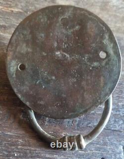 Rare et drôle vieux bronze craignant crâne petit clapet de porte