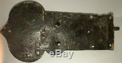 Serrure ancienne en fer forgé à platine (XVIIIème siècle) sans clé