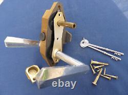 Serrure fonte 2 clefs SELECT Poignées Alu Style Gollot devanture magasin ancien