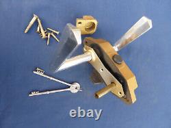 Serrure fonte 2 clefs SELECT Poignées Alu Style Gollot devanture magasin ancien