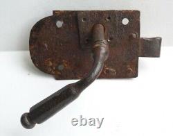 Serrure poignée + clanche en fer forgé 17e siècle Antique lock