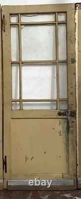 Suite de trois portes de passage en sapin patiné XX siècle