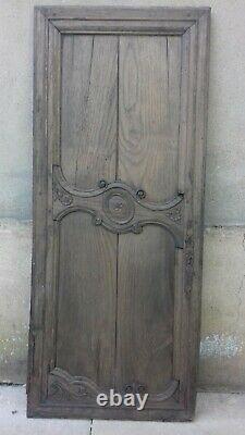 Superbe ancienne porte en bois sculptée
